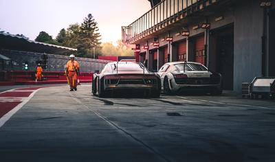 Autós Programok + Ferrari Múzeum